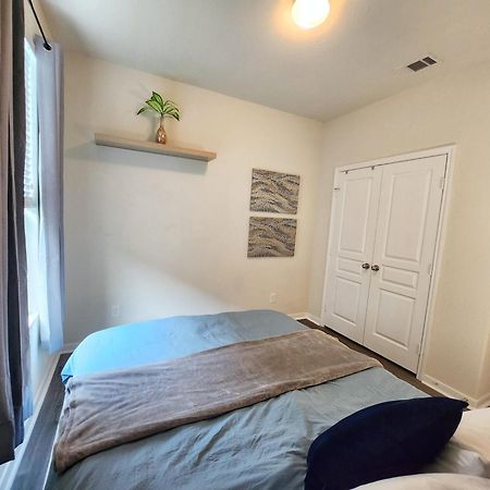 4 Bedroom Home Near Downtown Med Center Nrg Stadium Pearland Skyview Long By Ion Rentals Houston Zewnętrze zdjęcie