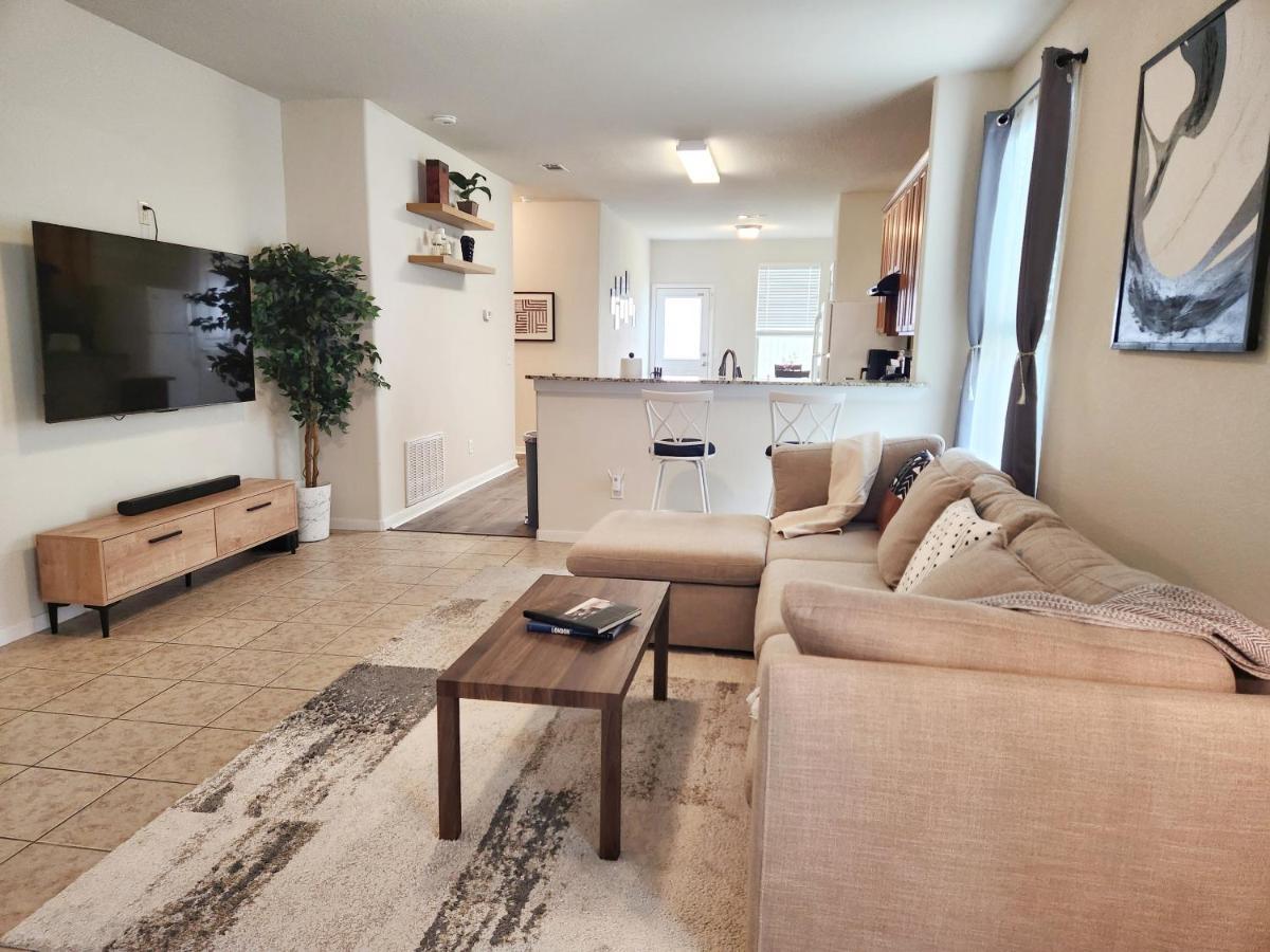 4 Bedroom Home Near Downtown Med Center Nrg Stadium Pearland Skyview Long By Ion Rentals Houston Zewnętrze zdjęcie