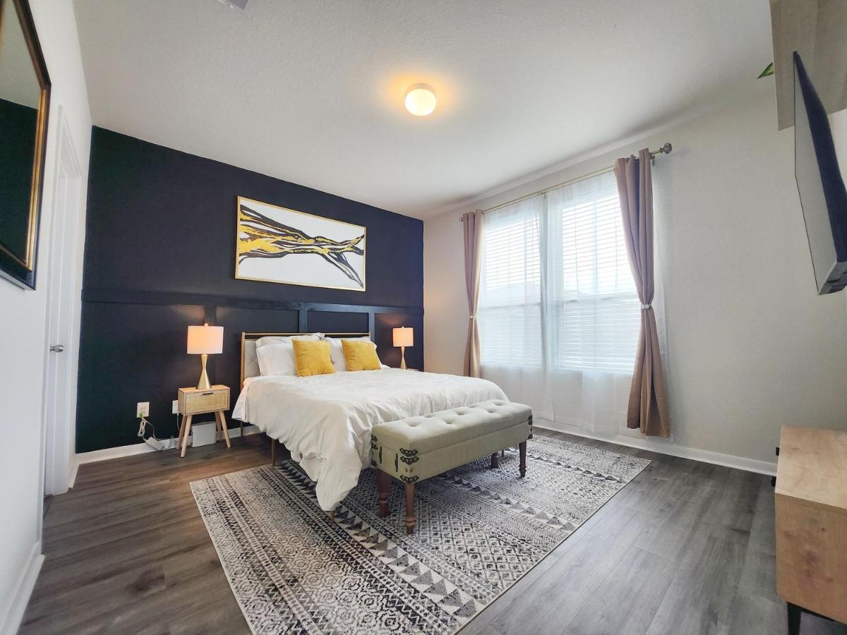 4 Bedroom Home Near Downtown Med Center Nrg Stadium Pearland Skyview Long By Ion Rentals Houston Zewnętrze zdjęcie
