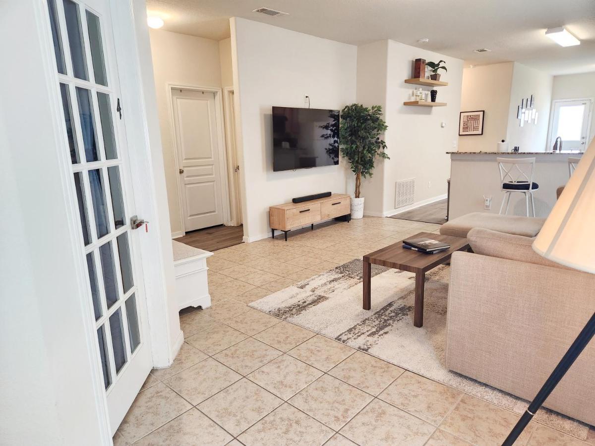 4 Bedroom Home Near Downtown Med Center Nrg Stadium Pearland Skyview Long By Ion Rentals Houston Zewnętrze zdjęcie