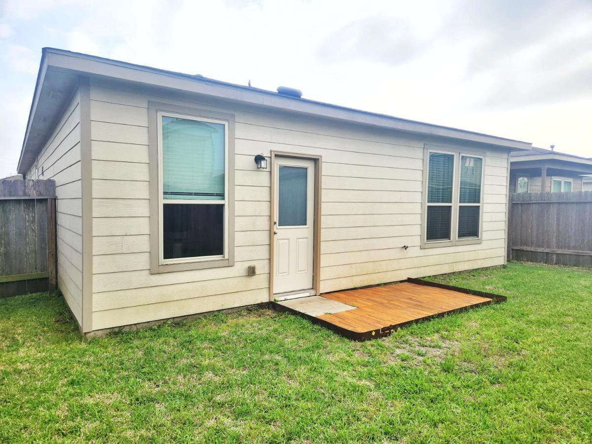 4 Bedroom Home Near Downtown Med Center Nrg Stadium Pearland Skyview Long By Ion Rentals Houston Zewnętrze zdjęcie