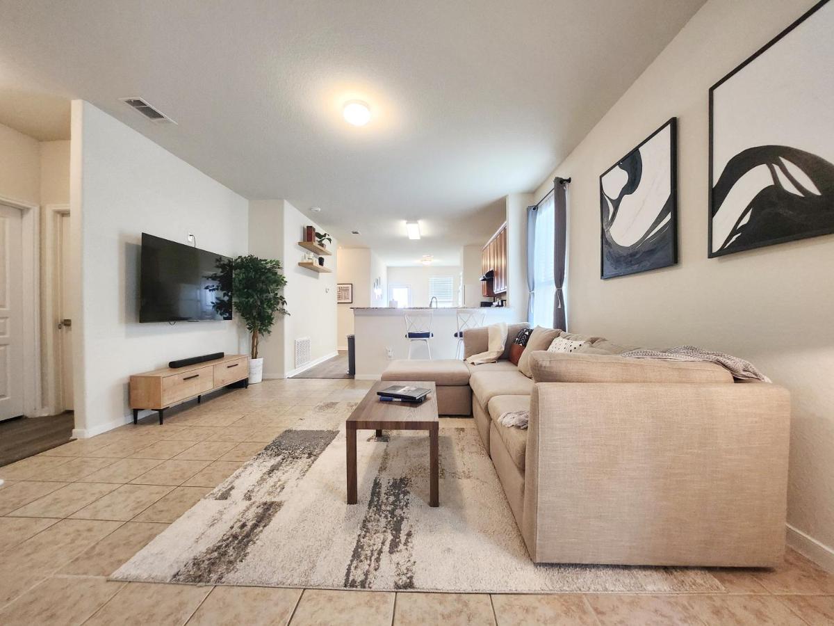 4 Bedroom Home Near Downtown Med Center Nrg Stadium Pearland Skyview Long By Ion Rentals Houston Zewnętrze zdjęcie